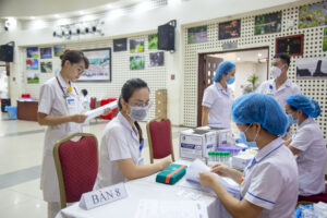 Ôn tập đúng phương pháp, kết hợp học lý thuyết và luyện đề sẽ giúp thí sinh củng cố kiến thức và tự tin hơn khi bước vào kỳ thi